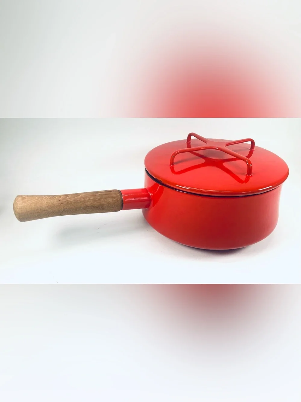 Dansk Kobenstyle Chili Red 2 Qt Metal Enamel Covered Saucepan Teak Handle 7x3.25